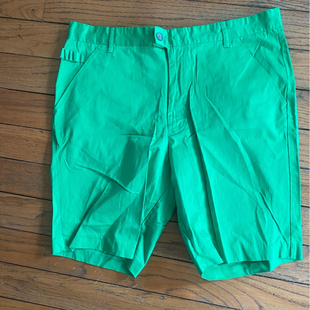 Vibrant Kelly Green Green Royal and Awesome NWT Golf Shorts Size 38 Preppy